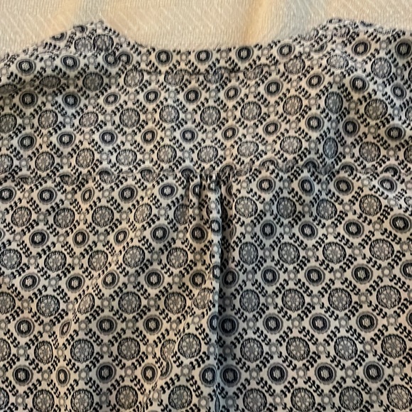 Women’s top - Picture 7 of 7